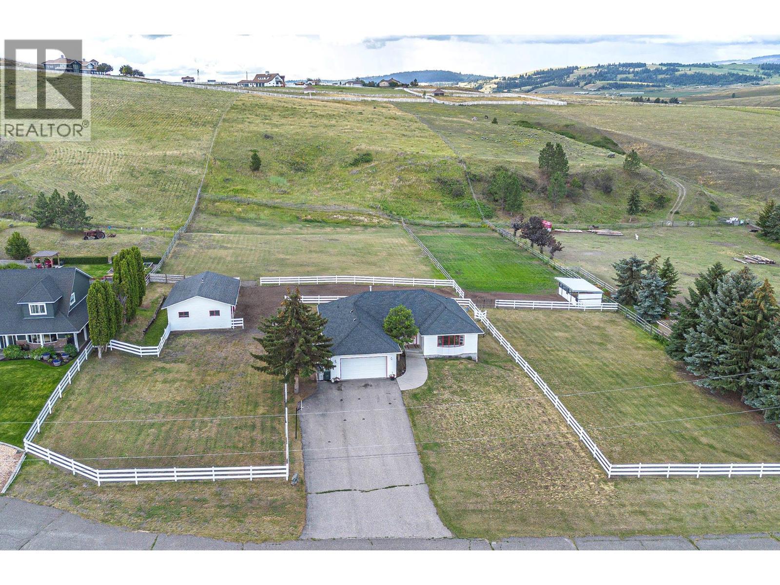 2740 Simms Place, Kamloops, BC - Outdoor With View