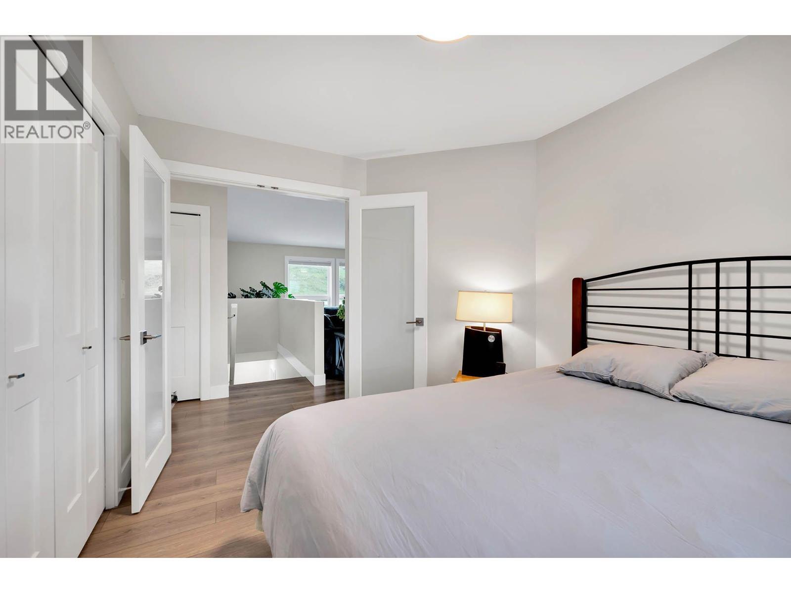 2740 Simms Place, Kamloops, BC - Indoor Photo Showing Bedroom