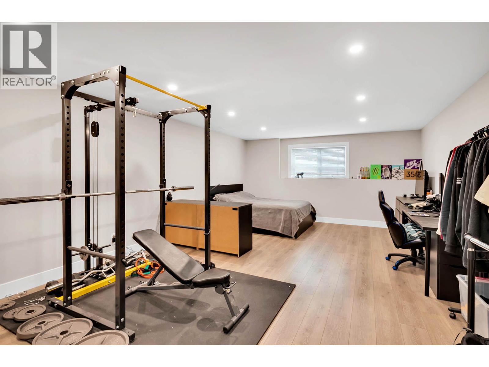 2740 Simms Place, Kamloops, BC - Indoor