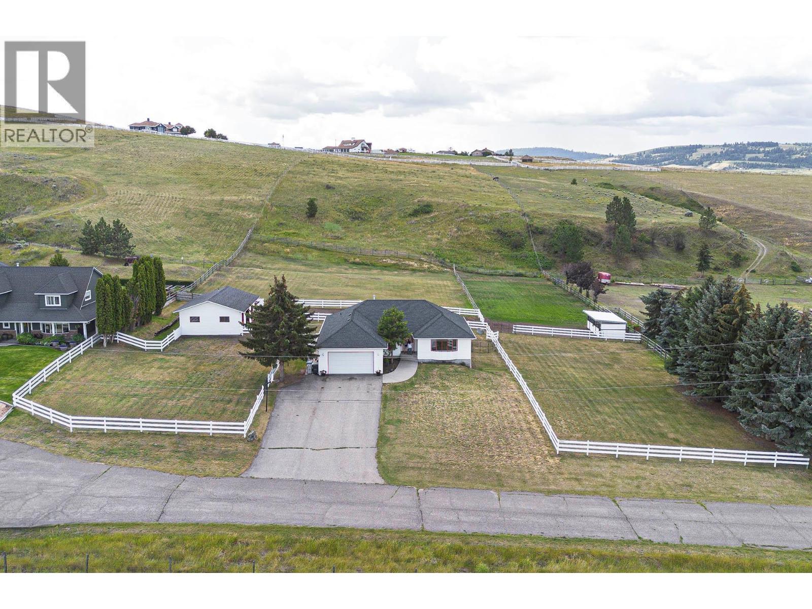 2740 Simms Place, Kamloops, BC - Outdoor With View