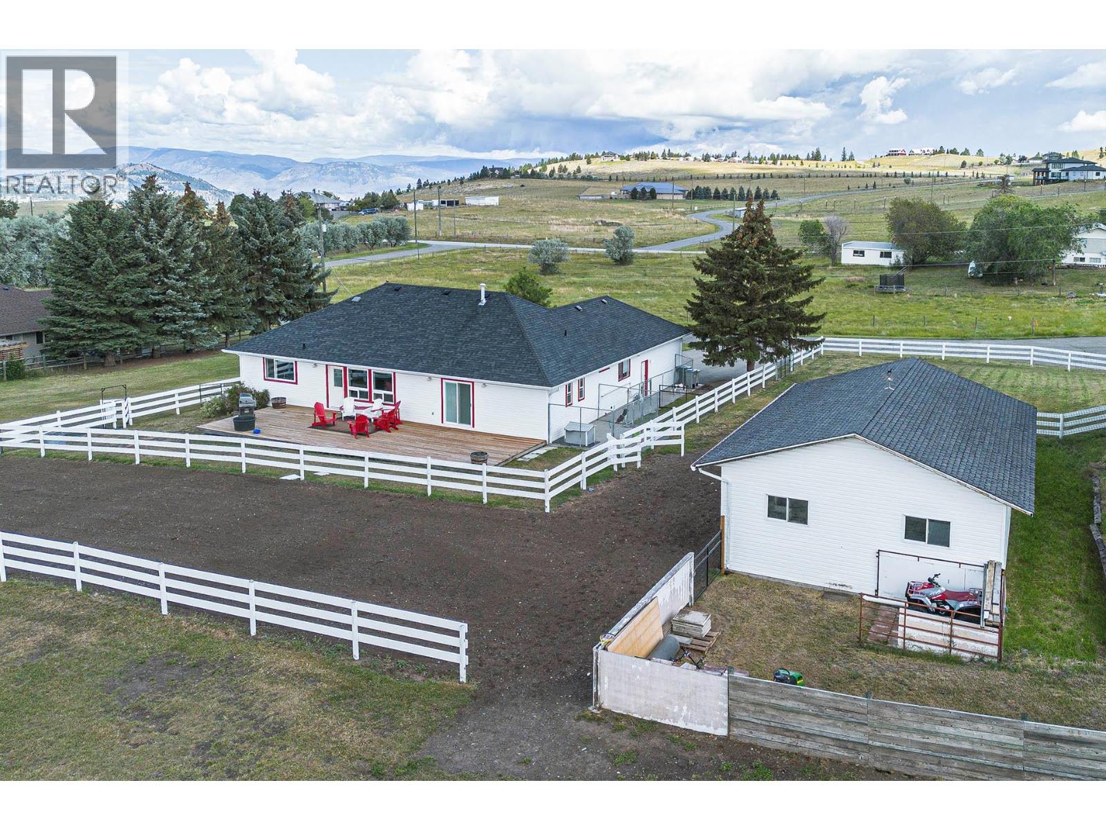2740 Simms Place, Kamloops, BC - Outdoor With View
