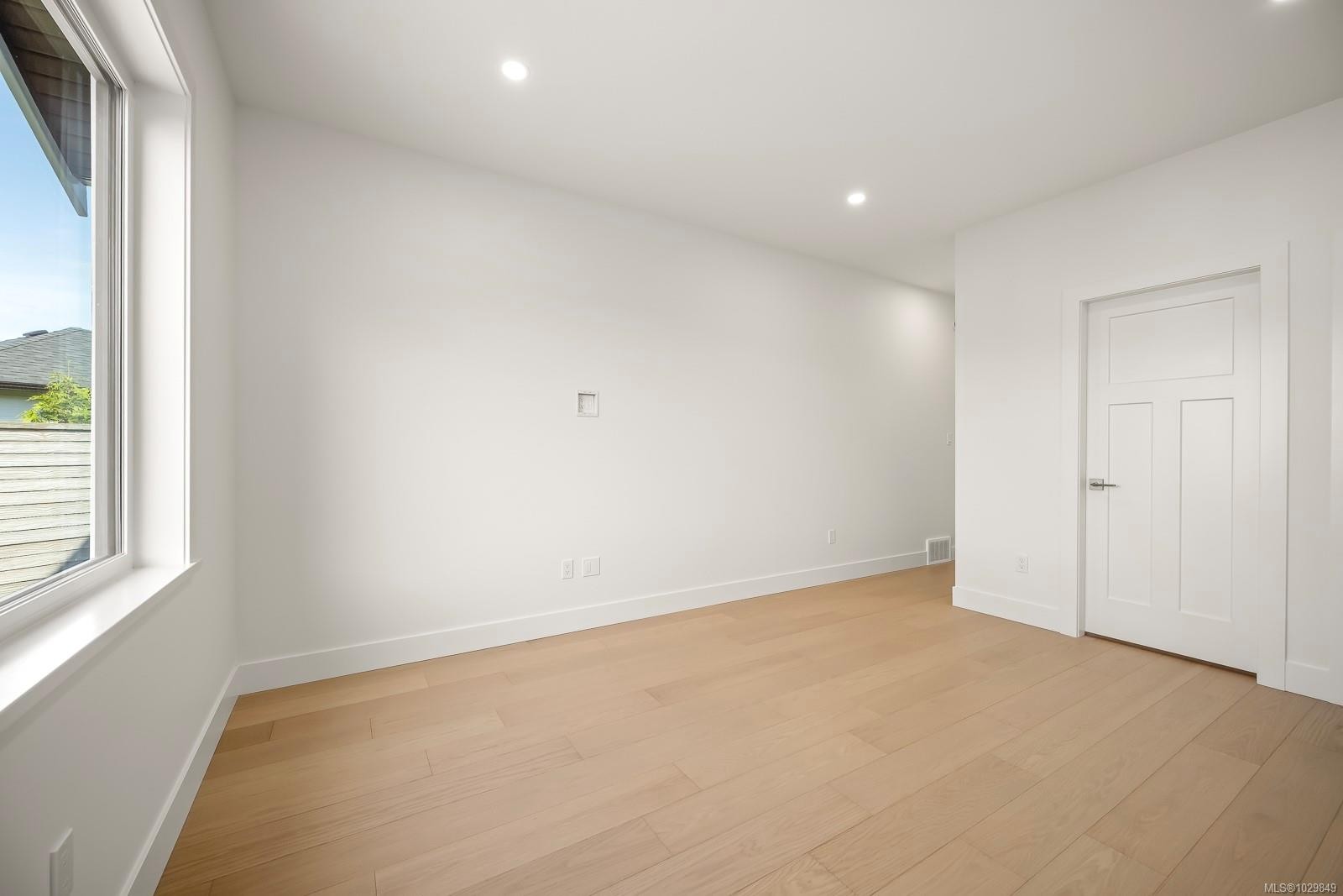 #3-865 Grumman Pl, Comox, BC - Indoor Photo Showing Other Room