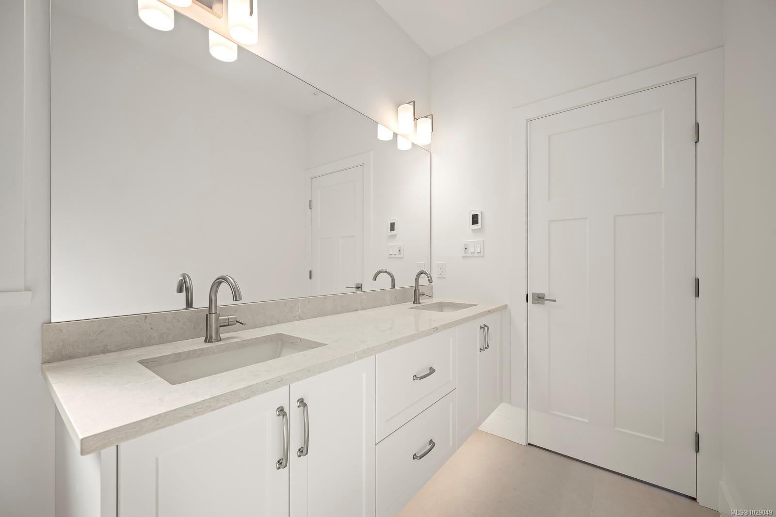 #3-865 Grumman Pl, Comox, BC - Indoor Photo Showing Bathroom