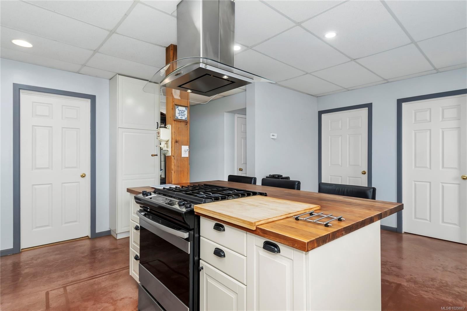 4010 Deerfield Rd, Campbell River, BC