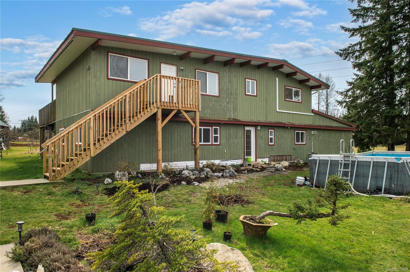 4010 Deerfield Rd, Campbell River, BC