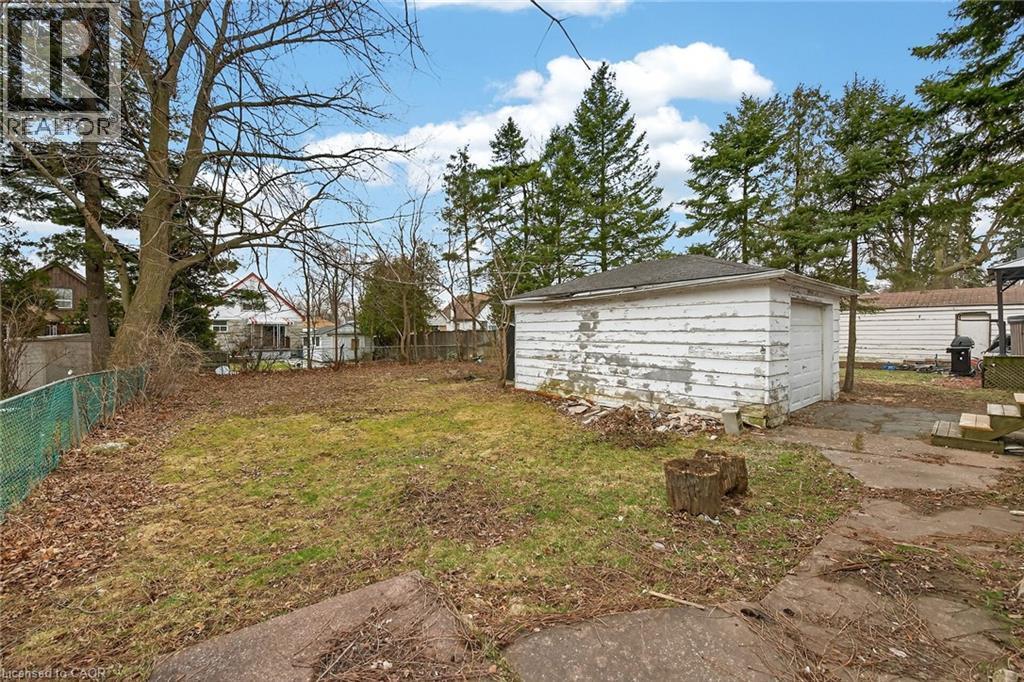 219 East 21St Street, Hamilton, ON - Outdoor