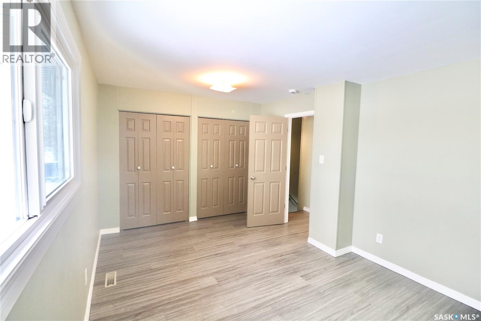 35 Mackenzie Way, Regina, SK - Indoor Photo Showing Other Room