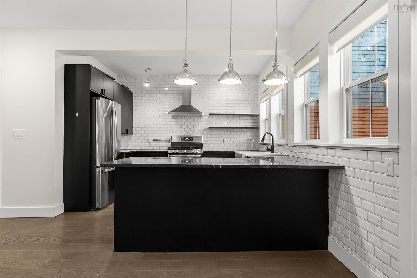 5567 Black Street, Halifax, NS - Indoor Photo Showing Kitchen With Upgraded Kitchen