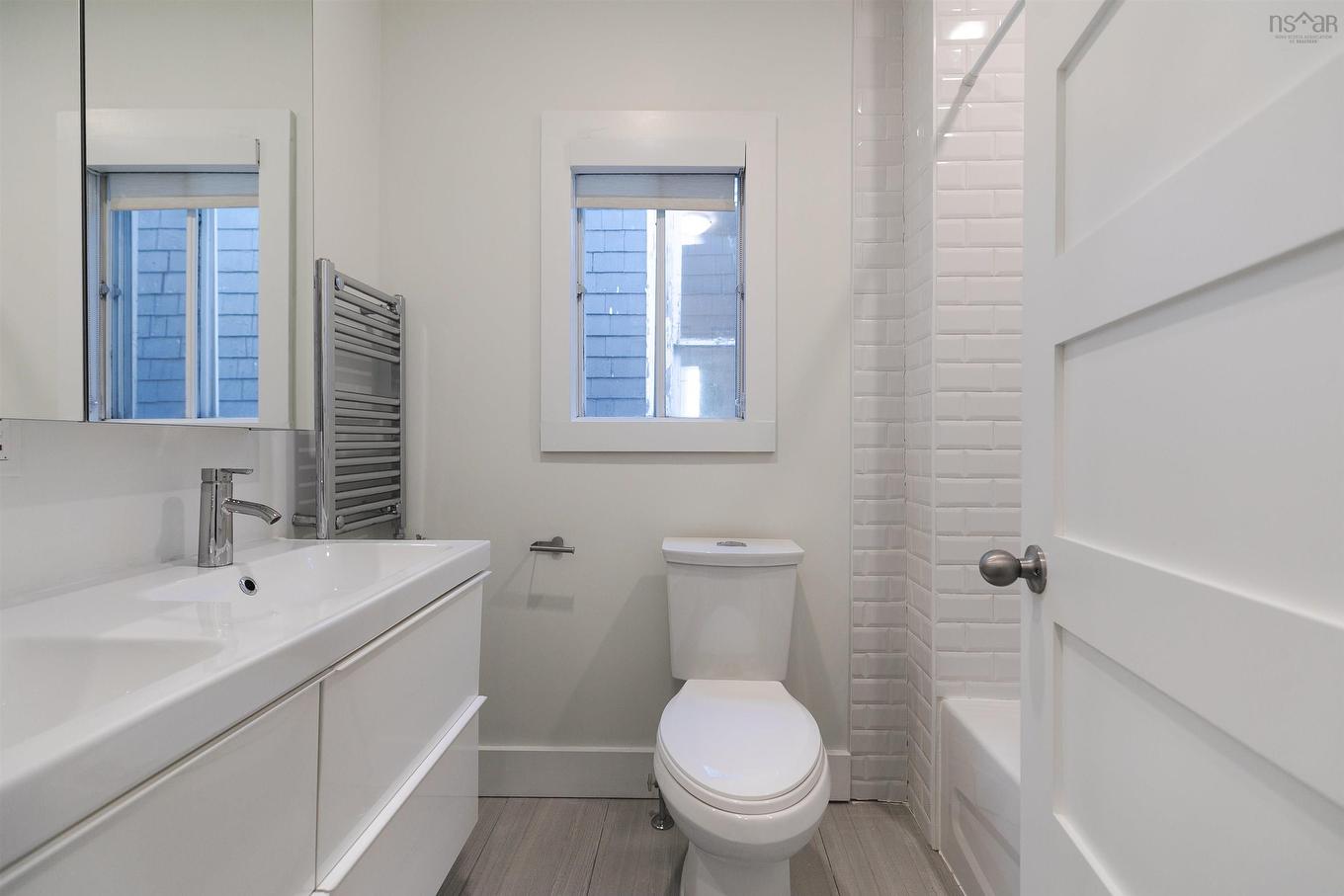 5567 Black Street, Halifax, NS - Indoor Photo Showing Bathroom