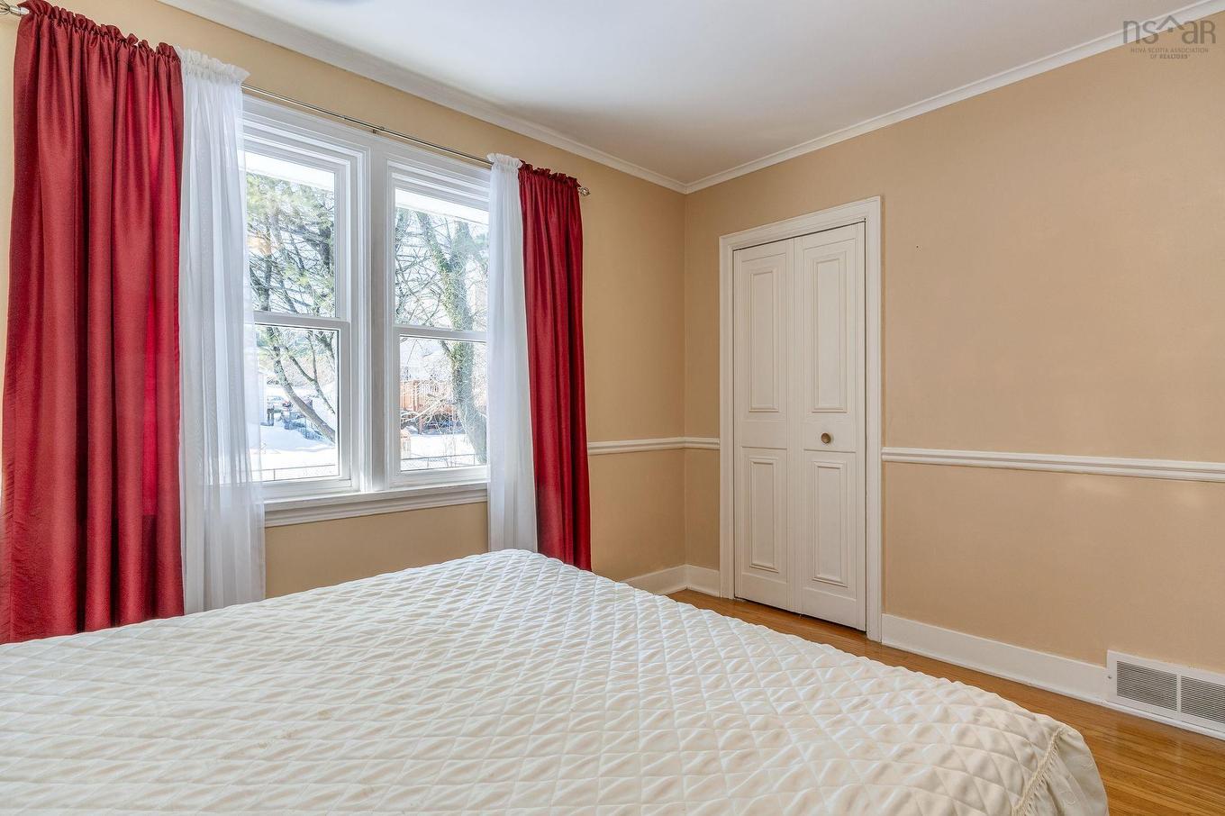 30 Penhorn Drive, Dartmouth, NS