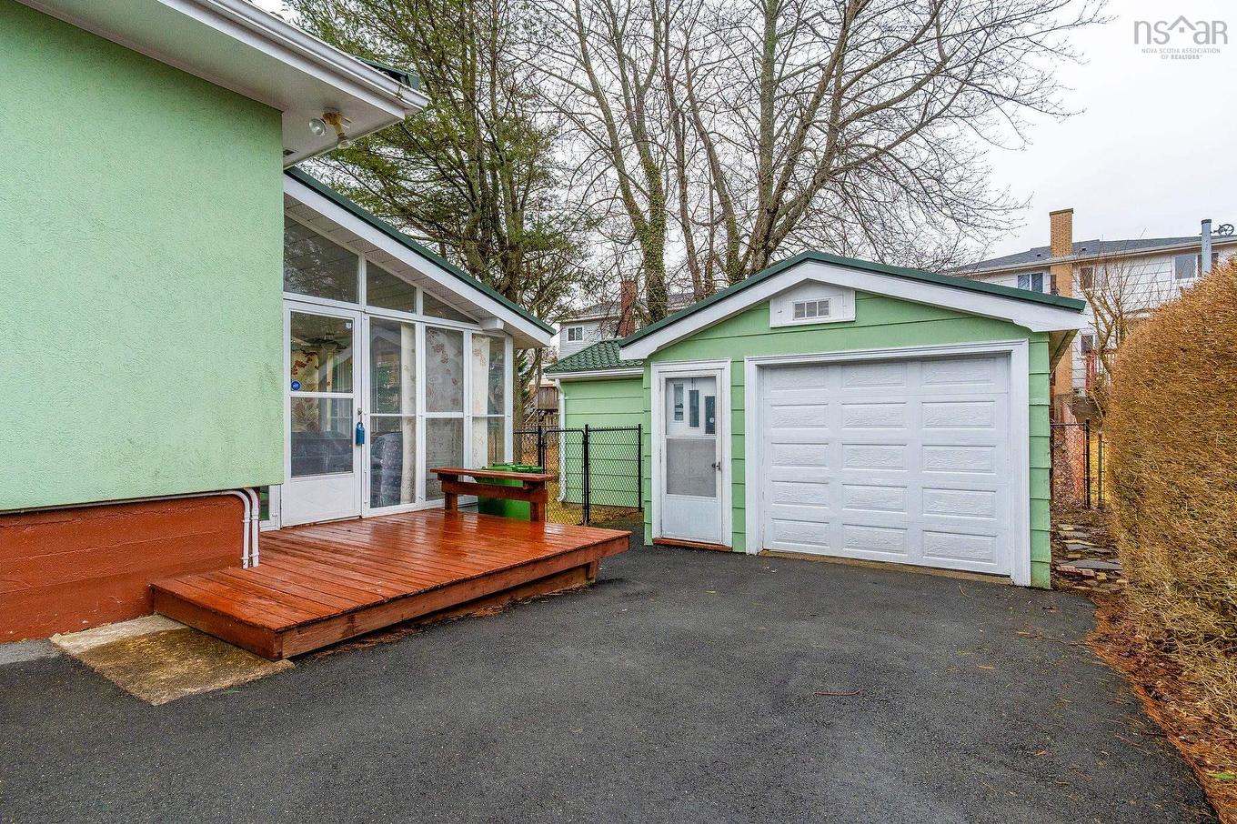 30 Penhorn Drive, Dartmouth, NS