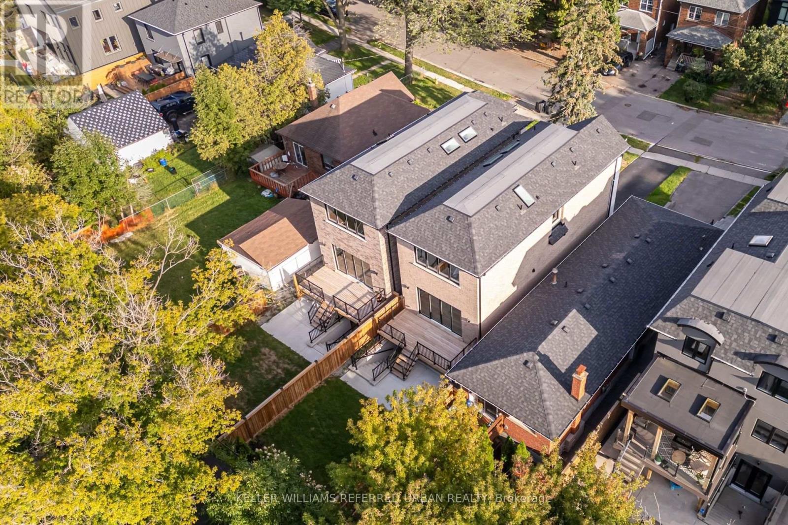 62 Ash Crescent, Toronto, ON - Outdoor
