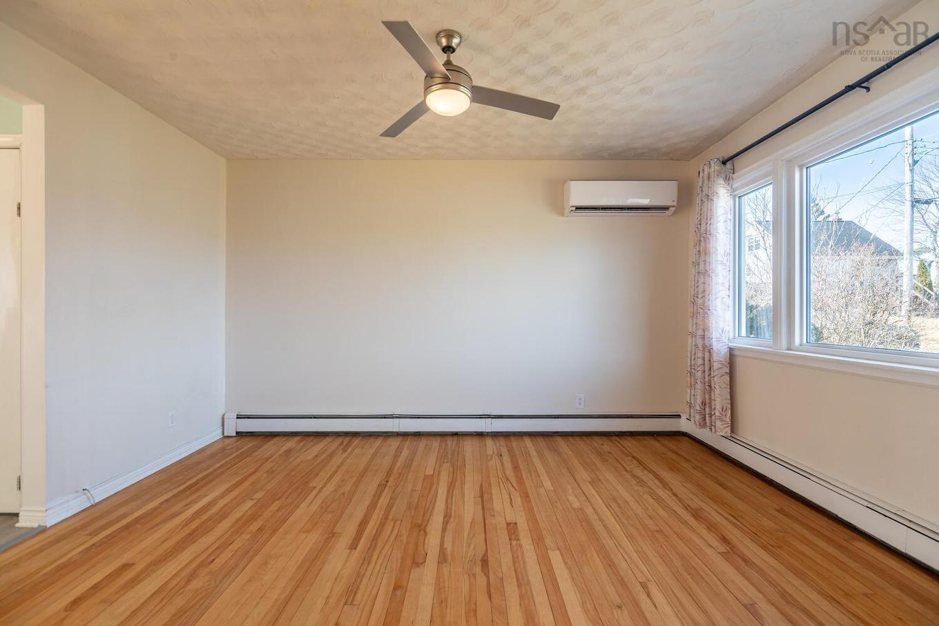 20 Avon Crescent, Halifax, NS