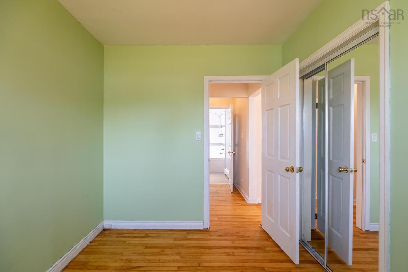 20 Avon Crescent, Halifax, NS