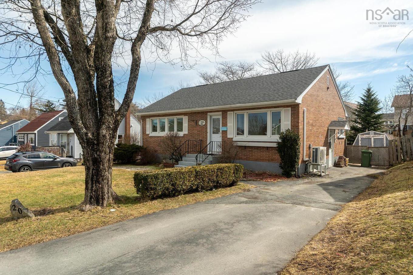 20 Avon Crescent, Halifax, NS