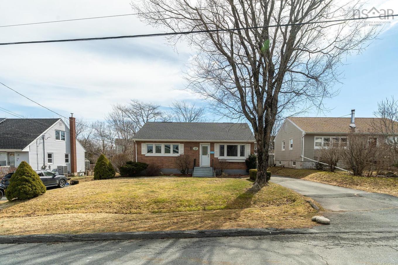 20 Avon Crescent, Halifax, NS