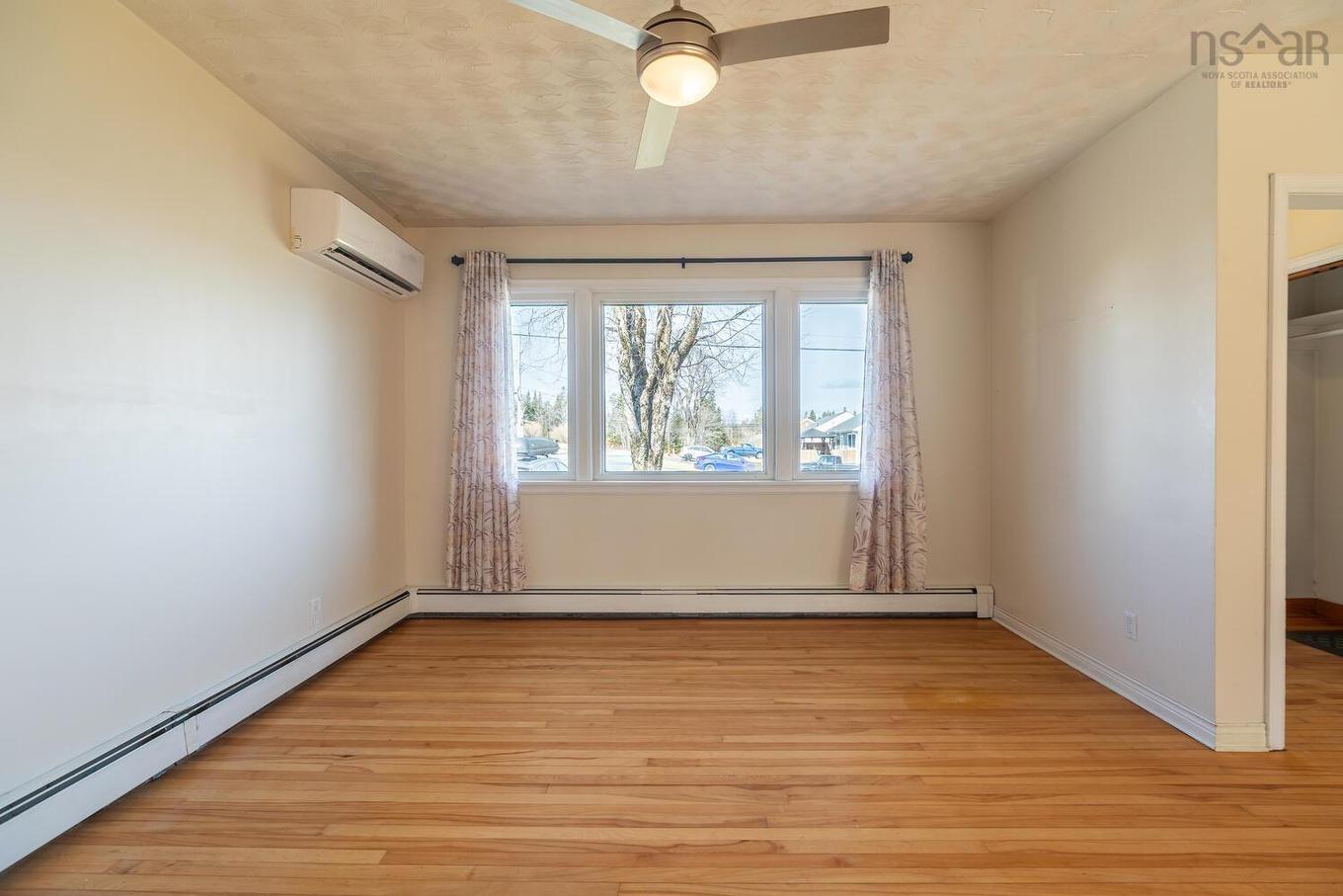 20 Avon Crescent, Halifax, NS