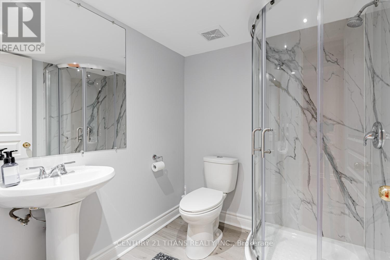 3 Condarcuri Crescent, Markham, ON - Indoor Photo Showing Bathroom