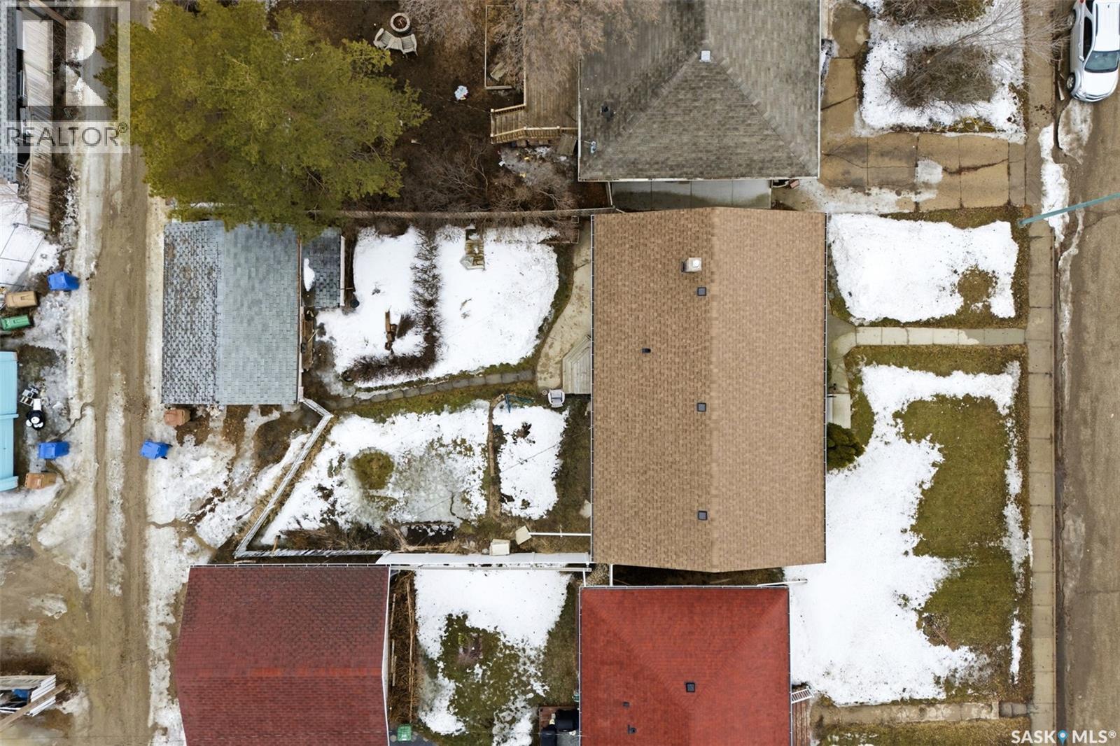 615 Mullin Avenue E, Regina, SK - Outdoor