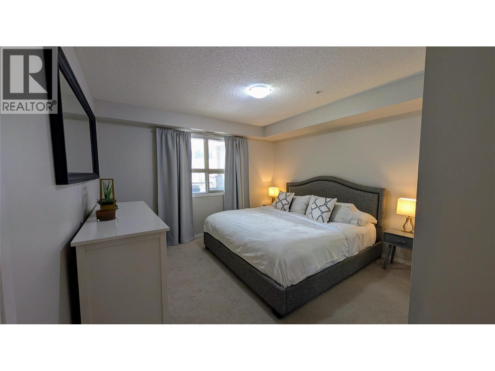 Primary Bedroom - 205 Third Avenue Unit# 3307, Invermere, BC - Indoor Photo Showing Bedroom
