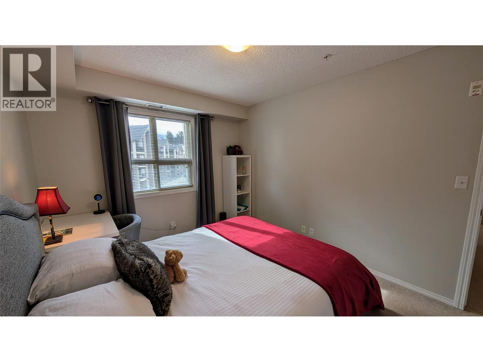 Bedroom - 205 Third Avenue Unit# 3307, Invermere, BC - Indoor Photo Showing Bedroom