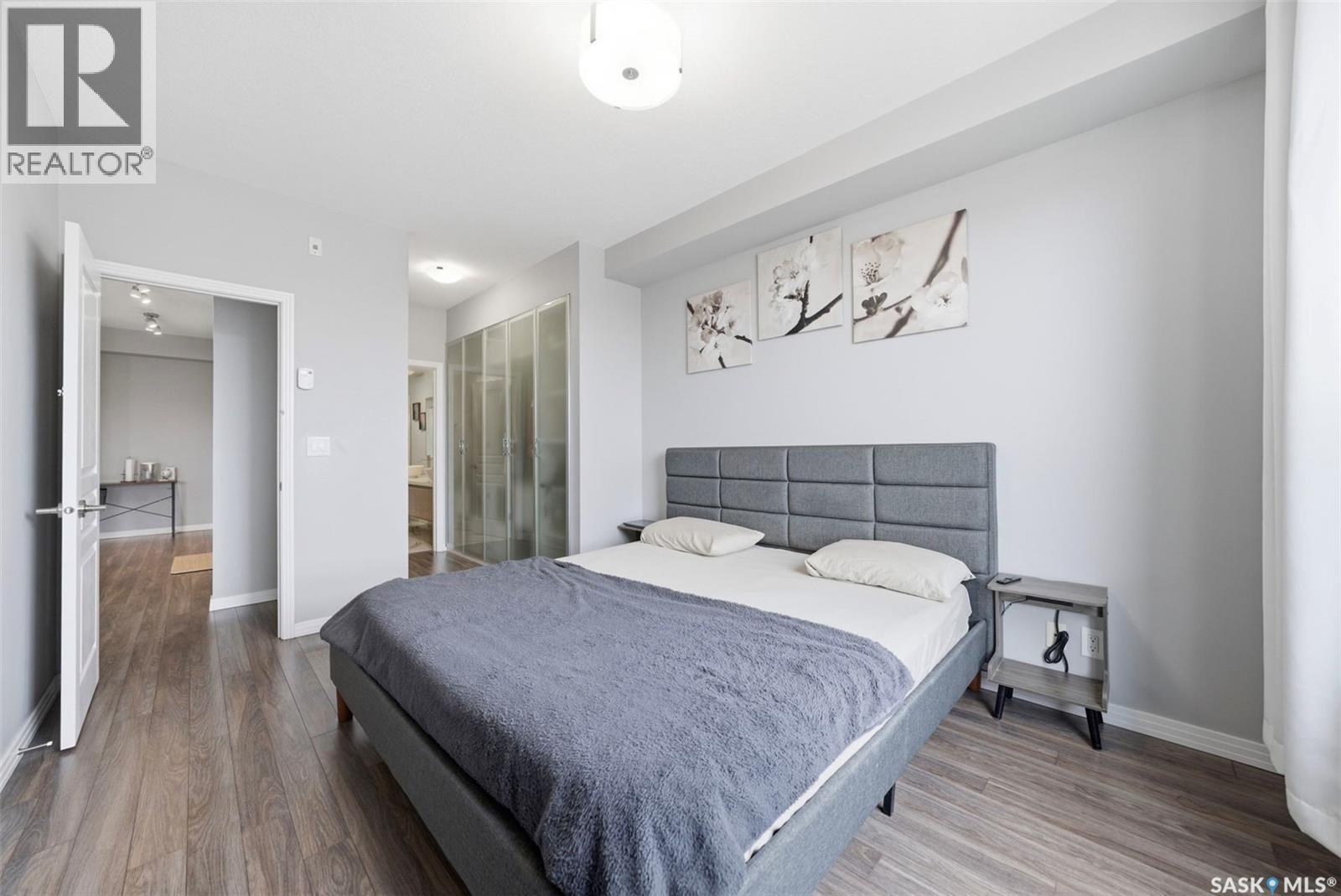 220 225 Maningas Bend, Saskatoon, SK - Indoor Photo Showing Bedroom