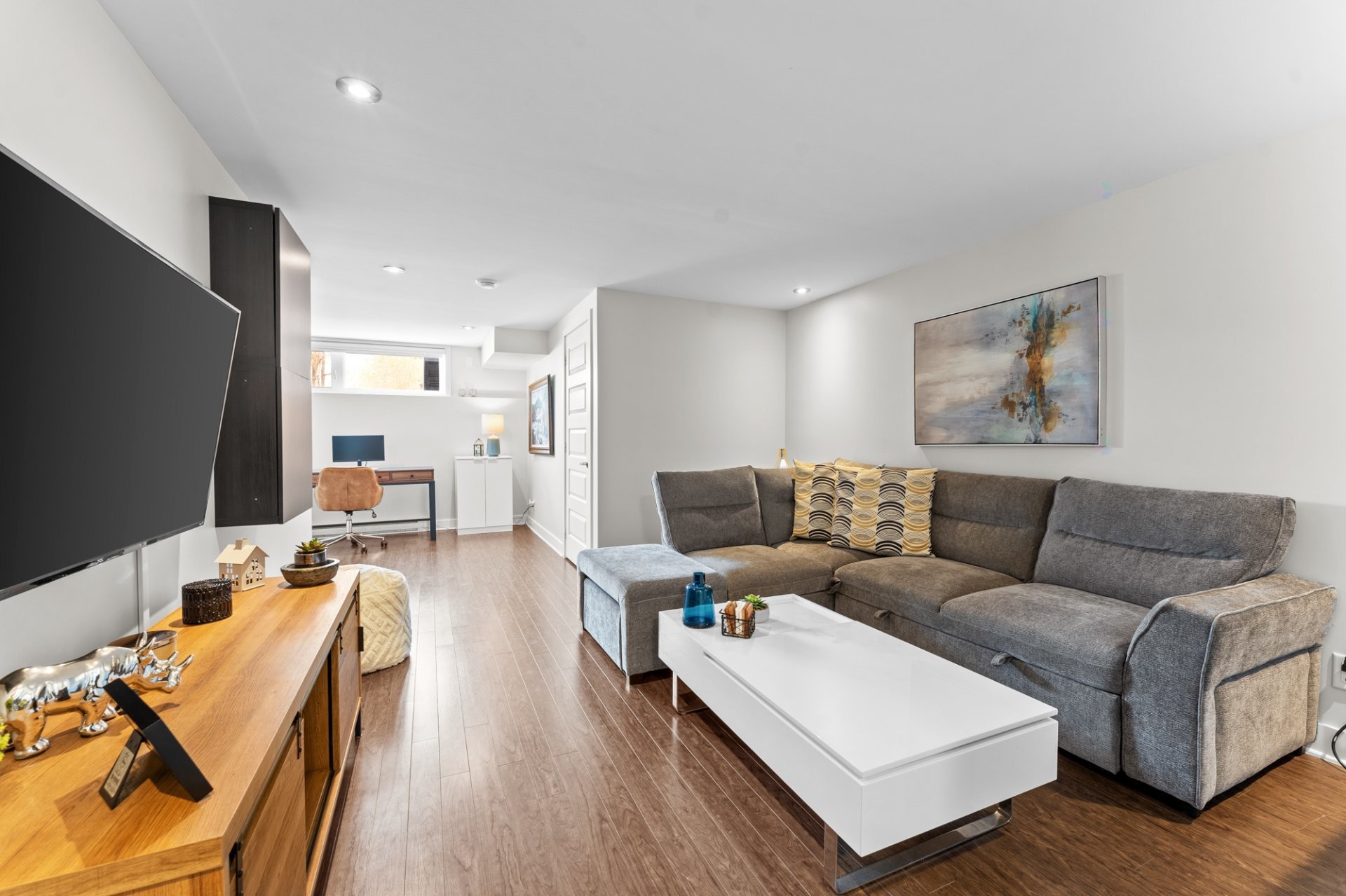 Salle familiale - 1531 Rue St-André, L'Assomption, QC - Indoor Photo Showing Living Room