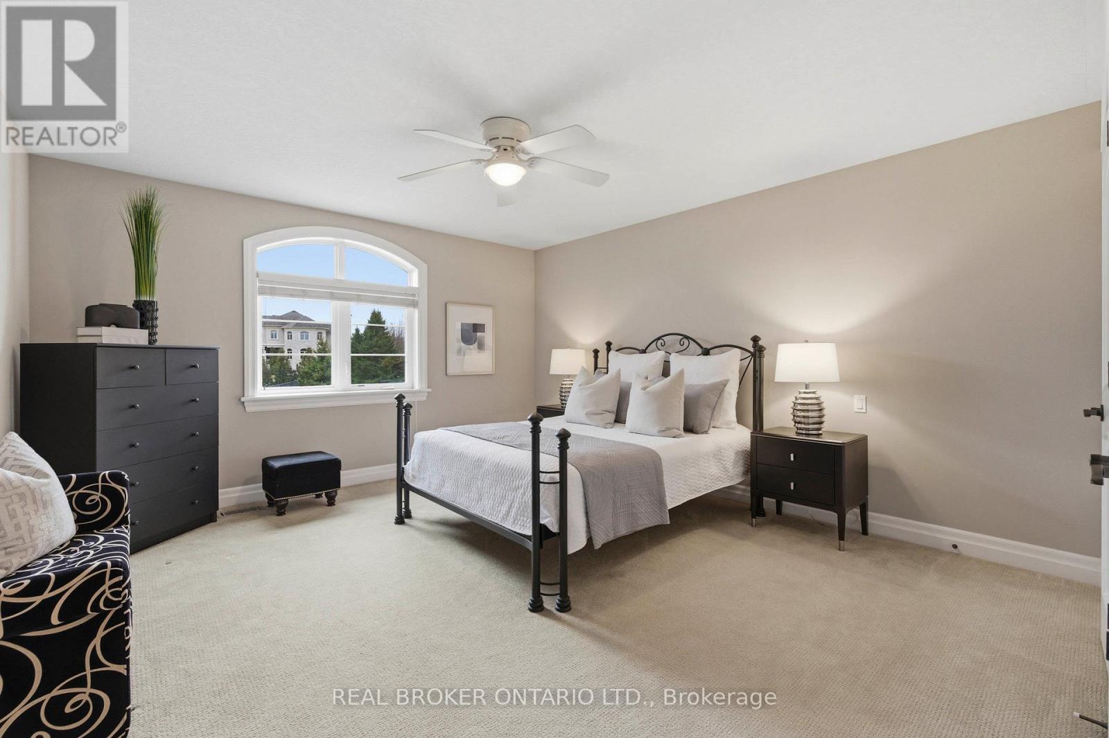 16 Seifert Court, Cambridge, ON - Indoor Photo Showing Bedroom