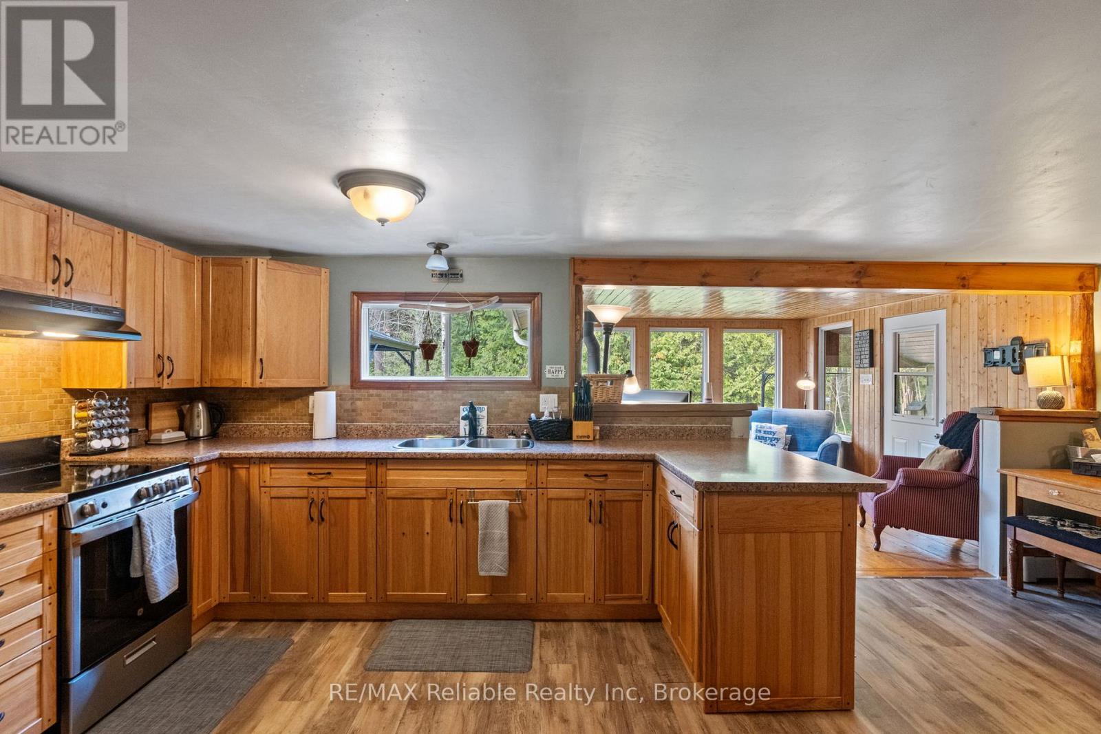 79629 Watson Drive, Central Huron (Goderich), ON - Indoor Photo Showing Kitchen With Double Sink