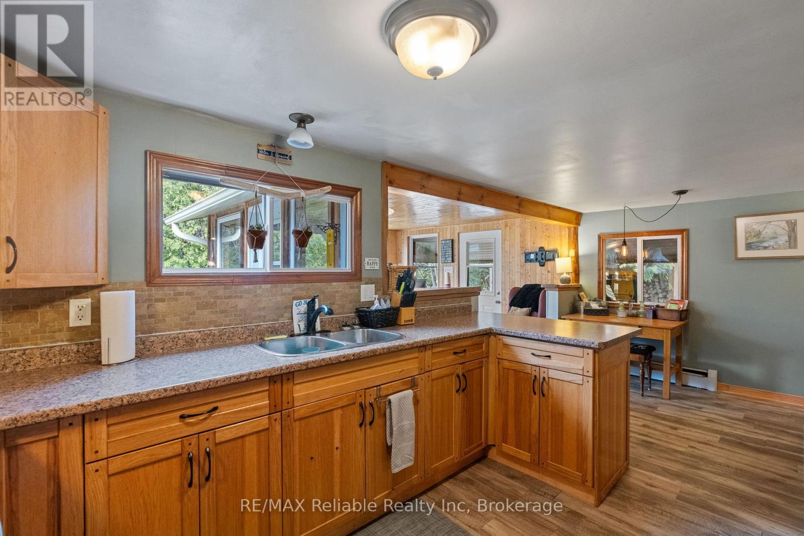 79629 Watson Drive, Central Huron (Goderich), ON - Indoor Photo Showing Kitchen With Double Sink