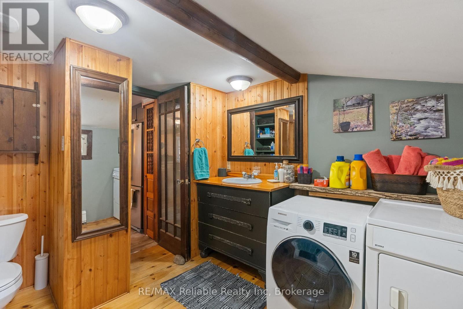 79629 Watson Drive, Central Huron (Goderich), ON - Indoor Photo Showing Laundry Room