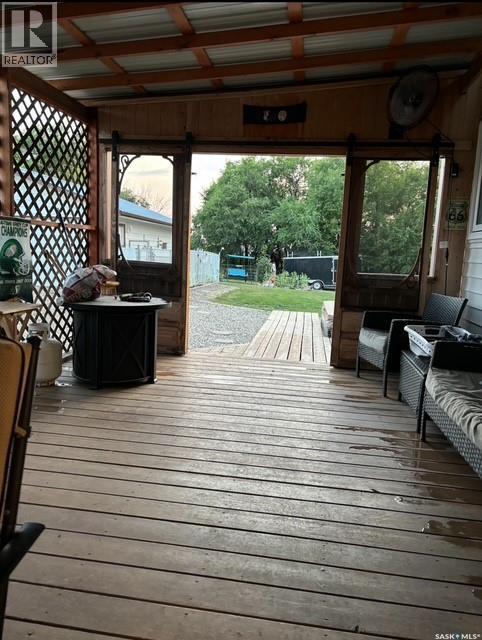 312 Golling Street, Lemberg, SK - Indoor