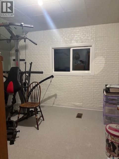 312 Golling Street, Lemberg, SK - Indoor Photo Showing Other Room