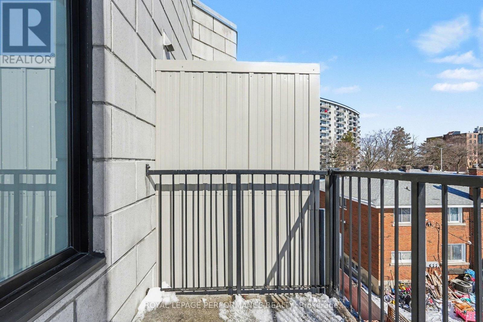 2nd bedroom private balcony - 805 Kingsmere Avenue, Ottawa, ON - Outdoor With Balcony With Exterior