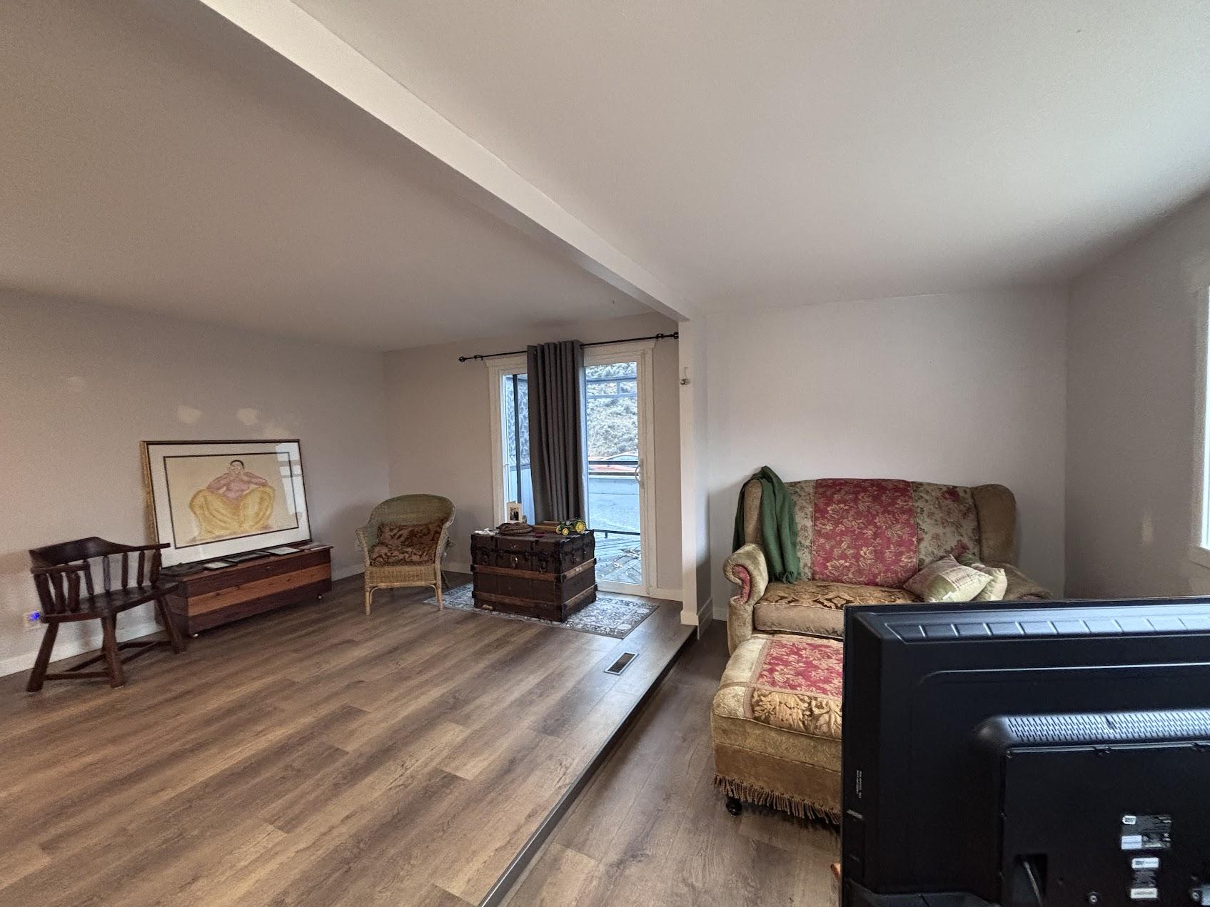 28-4395 Trans Canada Highway, Kamloops, BC