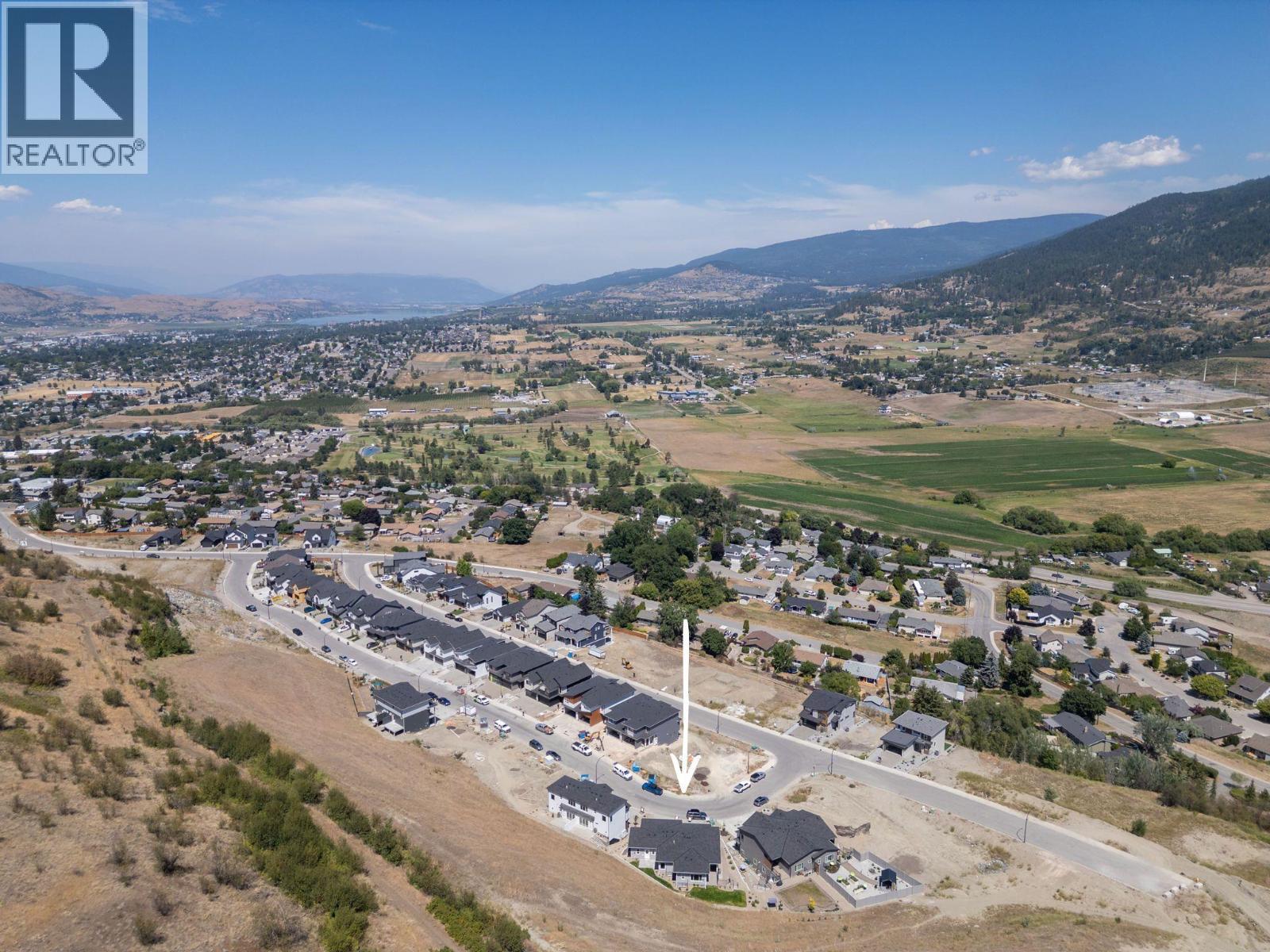 442 Arrowleaf Rise, Coldstream, BC - Outdoor With View