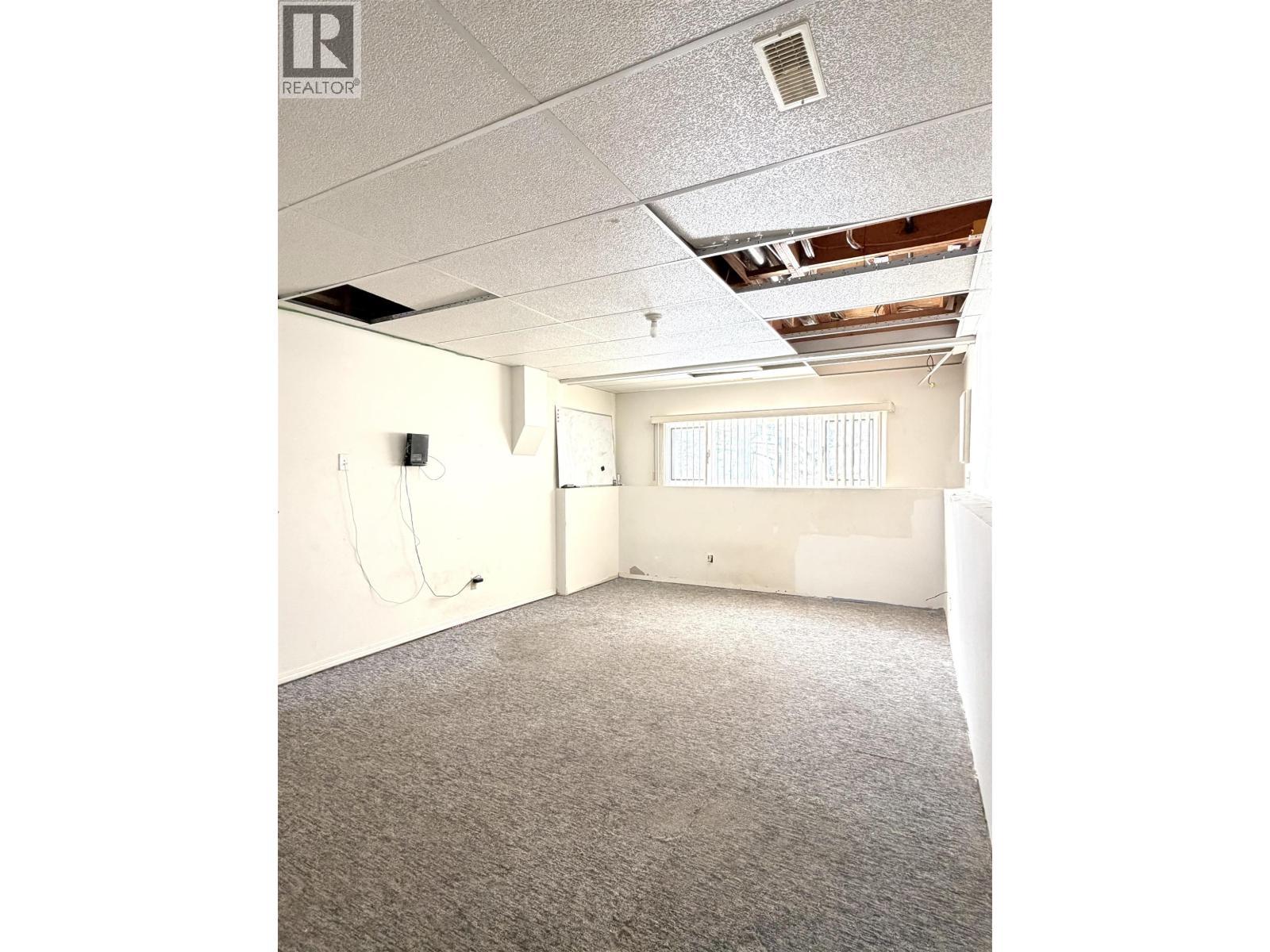 5 Munro Crescent, Mackenzie, BC - Indoor Photo Showing Other Room