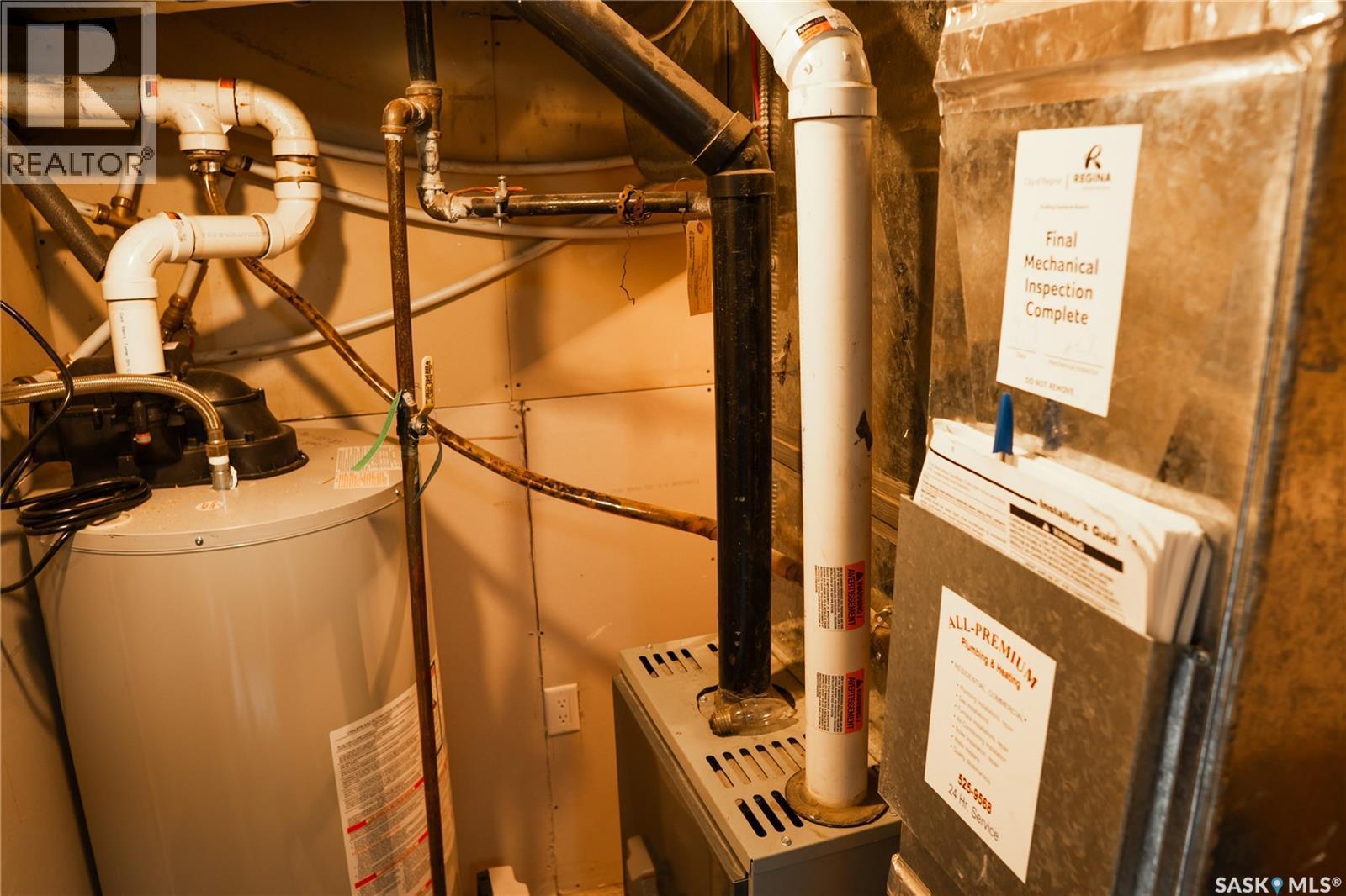 2128 Osler Street, Regina, SK - Indoor Photo Showing Basement
