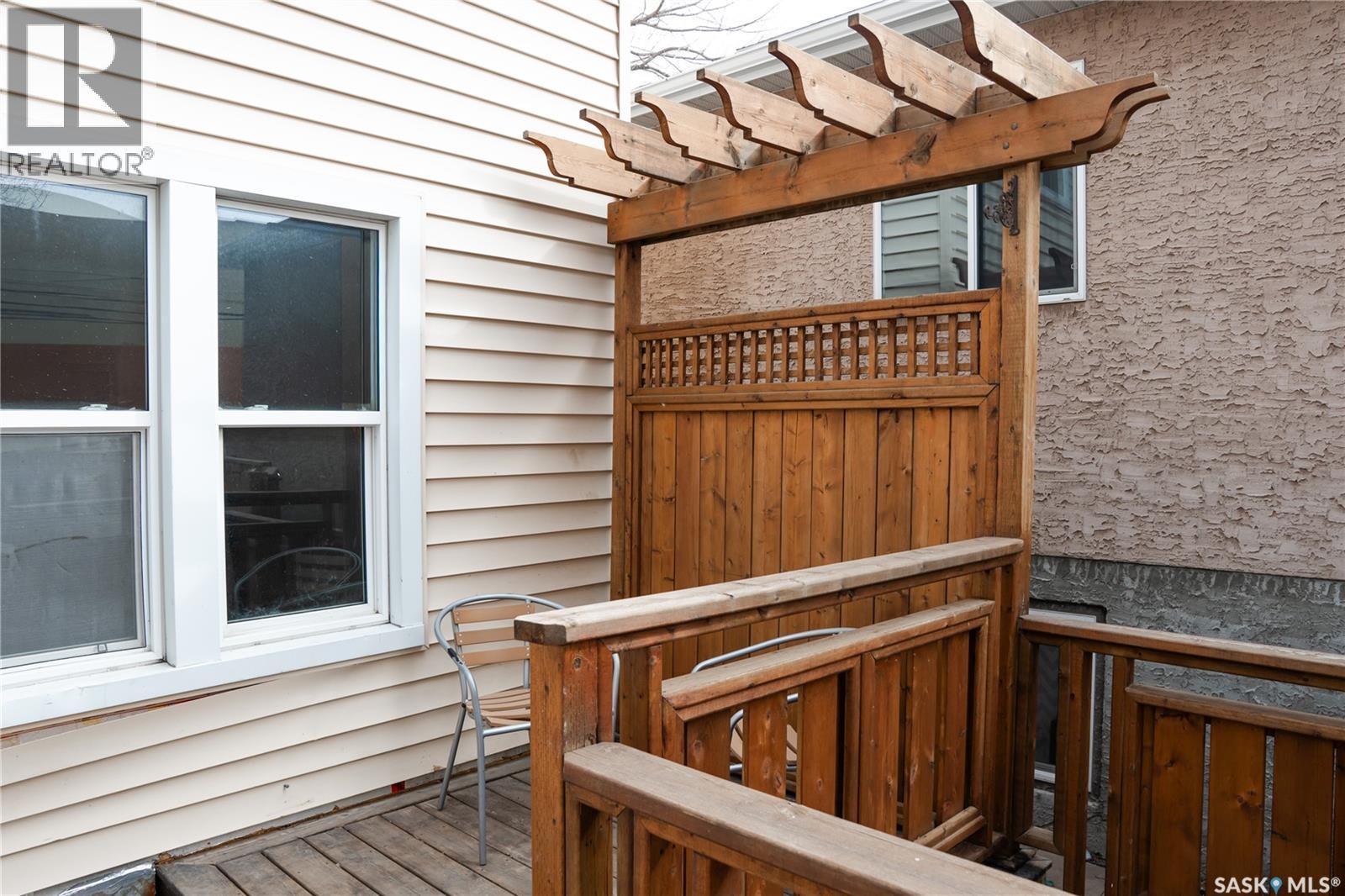2128 Osler Street, Regina, SK - Outdoor With Exterior