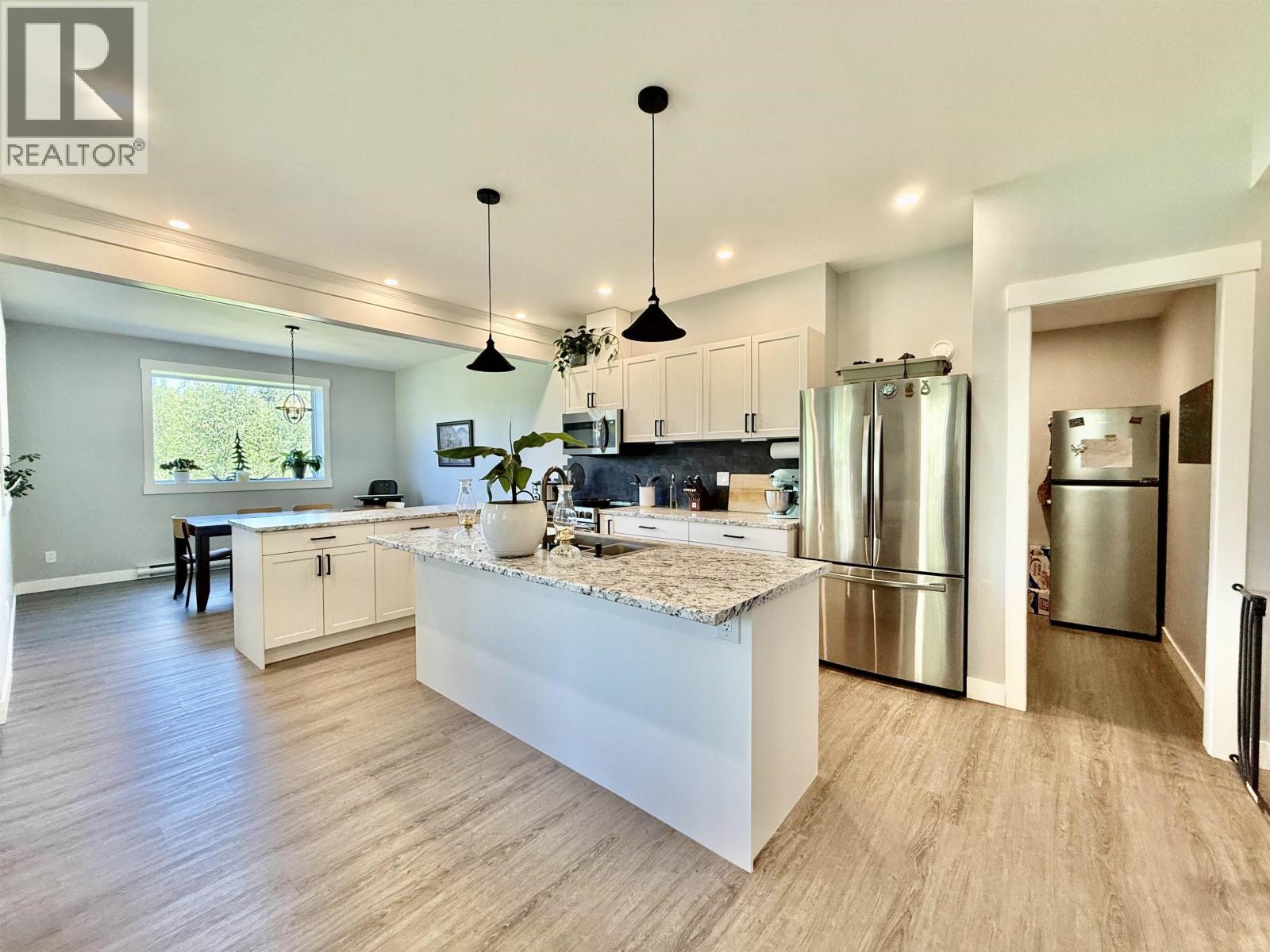 24151 River Road, Smithers, BC - Indoor Photo Showing Kitchen With Upgraded Kitchen