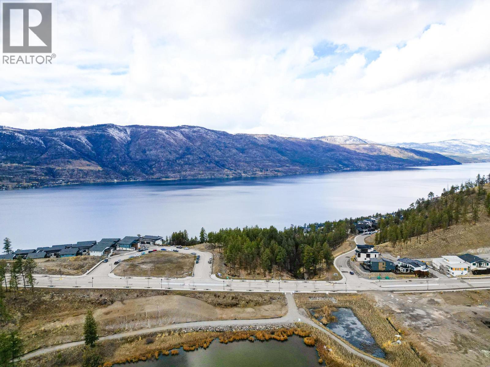 1810 Hilltop Crescent, Kelowna, BC