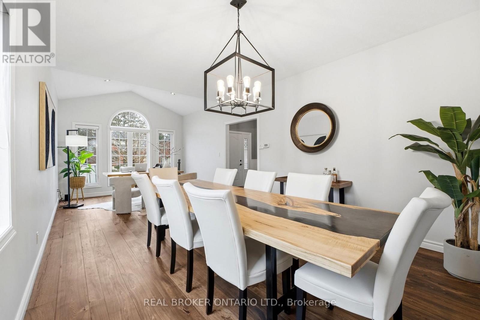 20 Cottonwood Crescent, Cambridge, ON - Indoor Photo Showing Dining Room