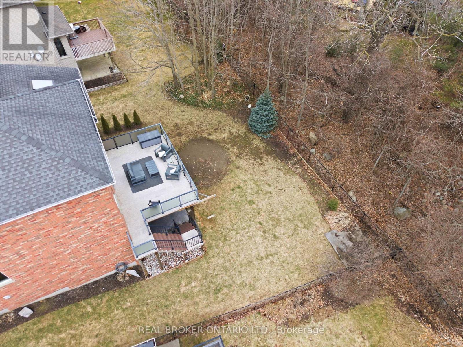 20 Cottonwood Crescent, Cambridge, ON - Outdoor