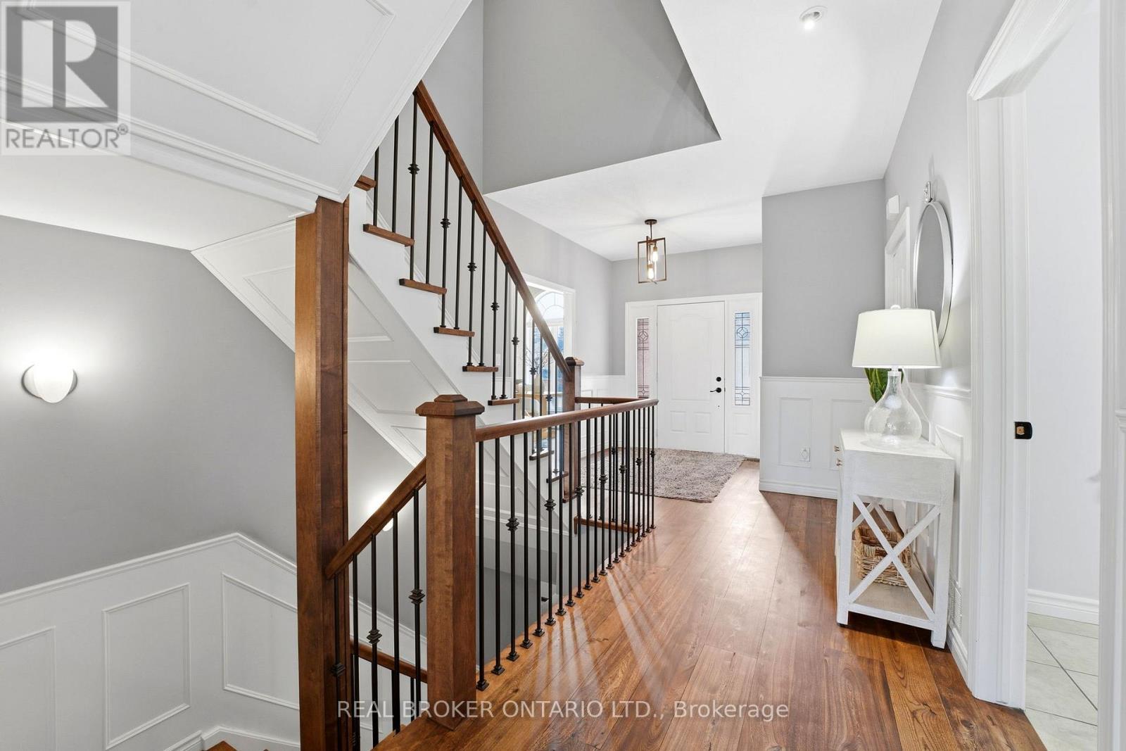 20 Cottonwood Crescent, Cambridge, ON - Indoor Photo Showing Other Room