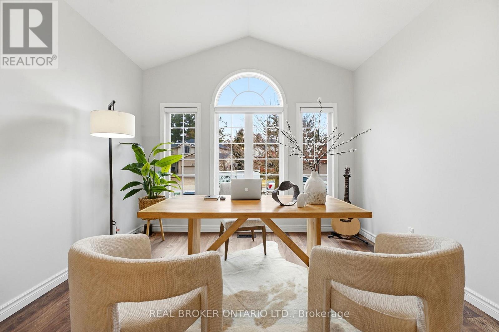 20 Cottonwood Crescent, Cambridge, ON - Indoor Photo Showing Office