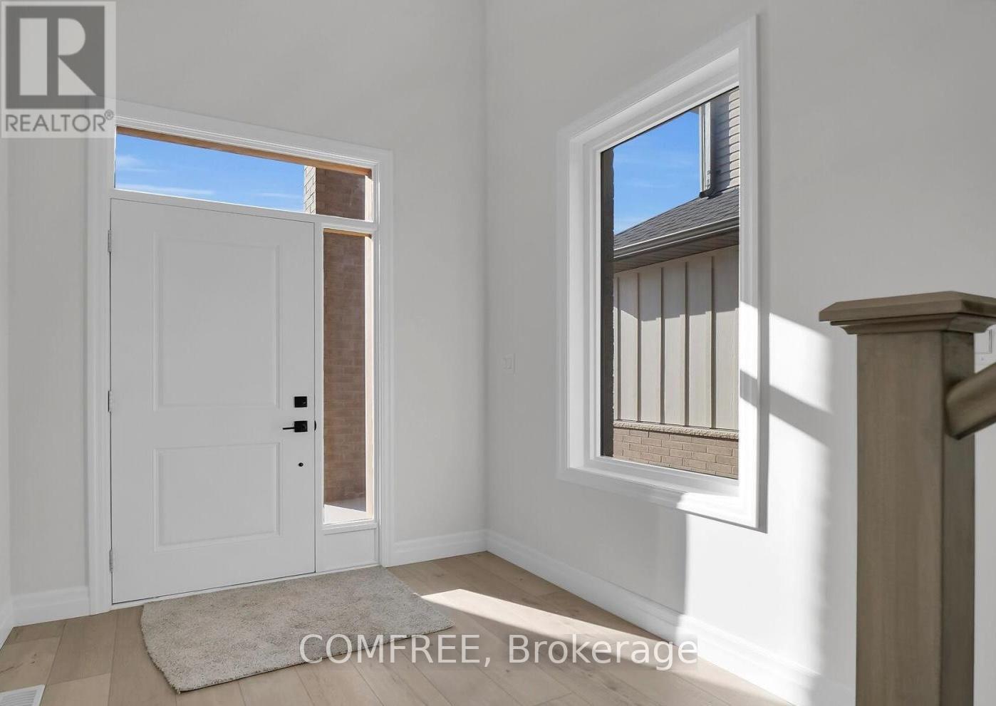 25-35 Old Course Road, St. Thomas, ON - Indoor Photo Showing Other Room