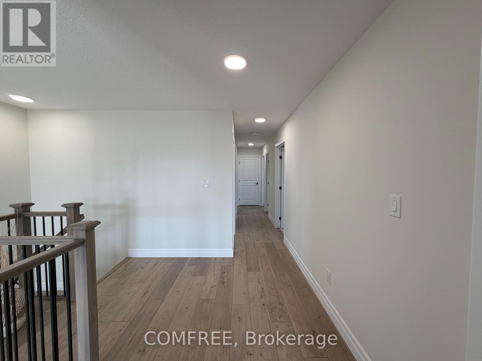 25-35 Old Course Road, St. Thomas, ON