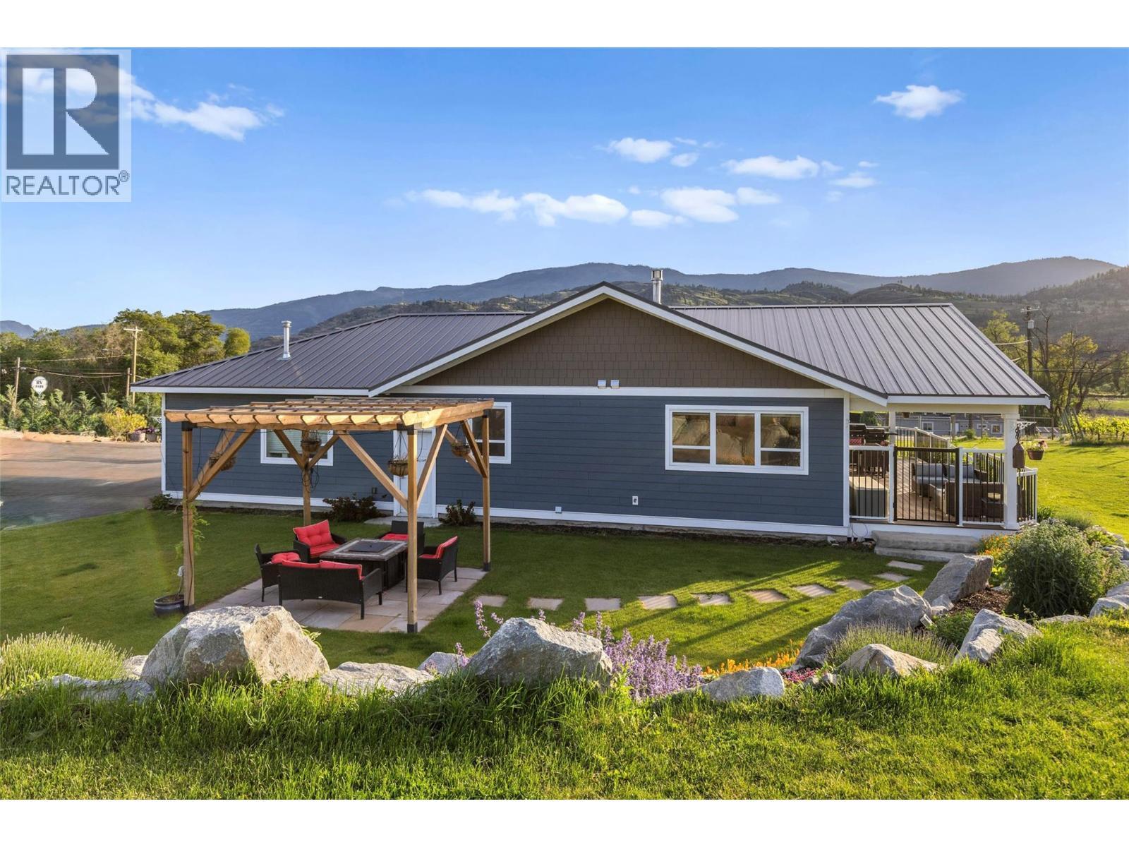 7207 Tucelnuit Drive, Oliver, BC - Outdoor