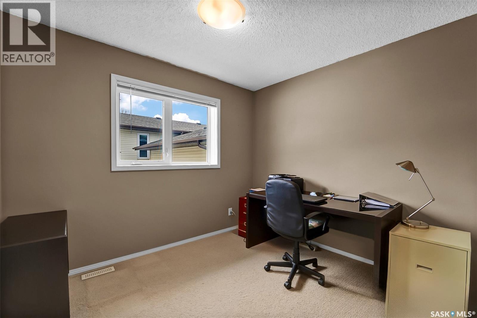 143 Biro Place, Saskatoon, SK - Indoor Photo Showing Office