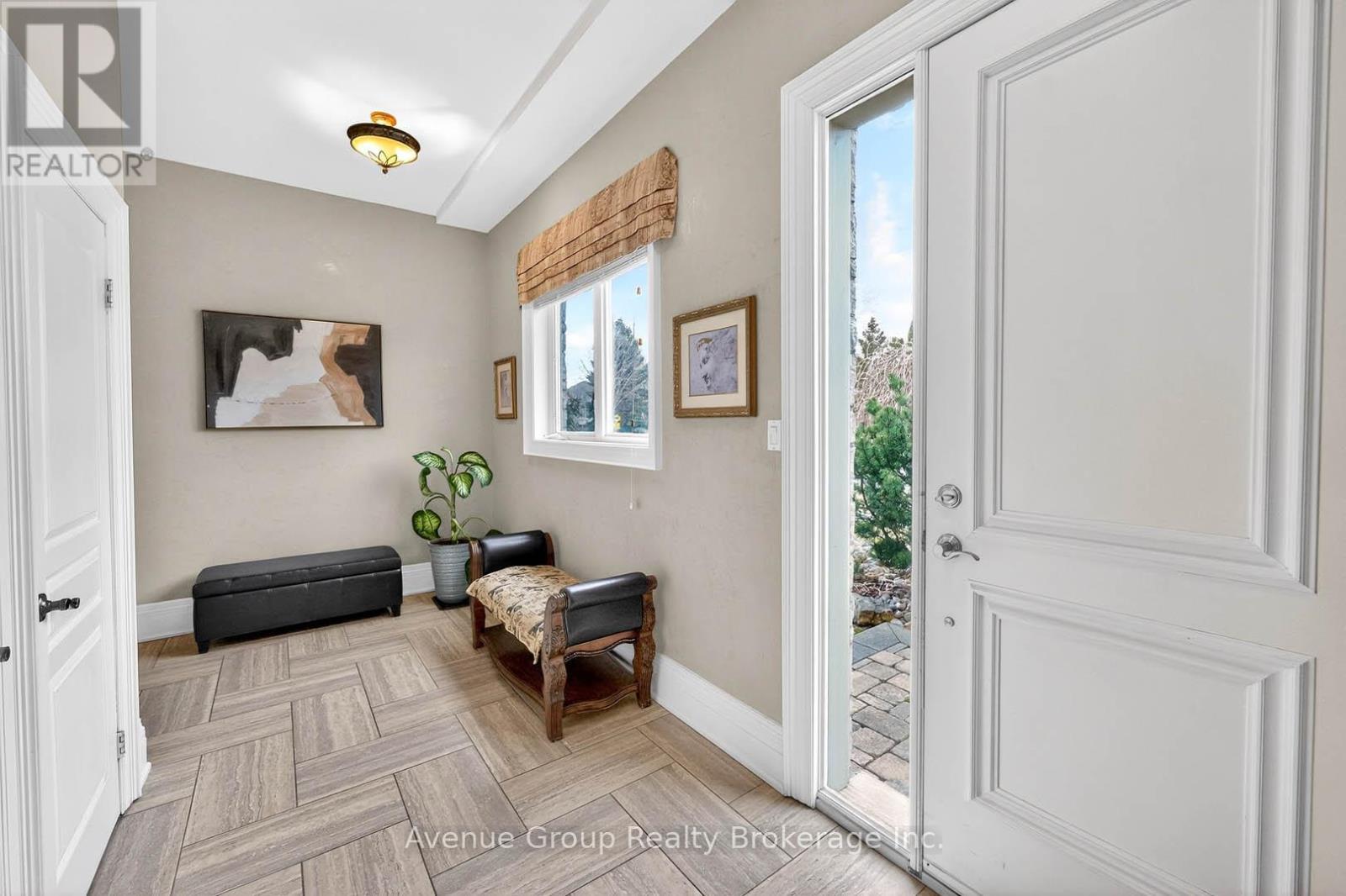 7 Longview Crescent, Vaughan, ON - Indoor Photo Showing Other Room